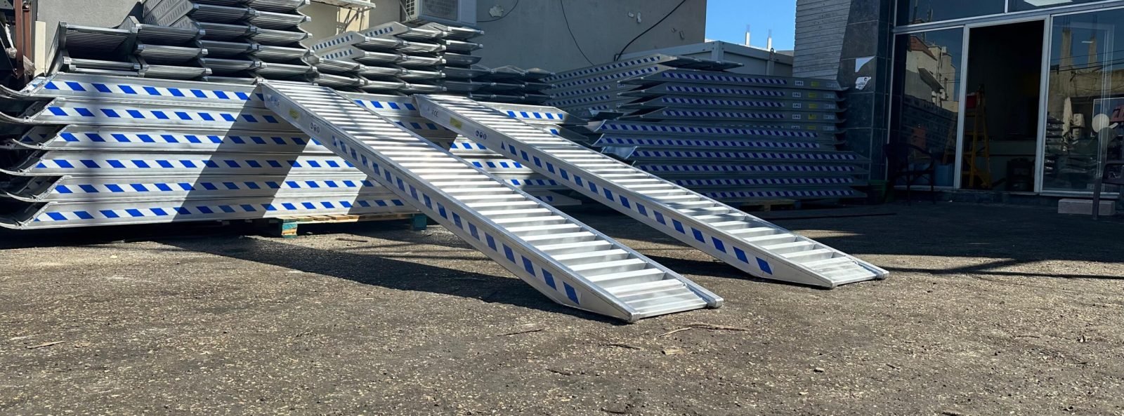 WhatsApp Image 2024-10-19 at 12.38.36 (1)